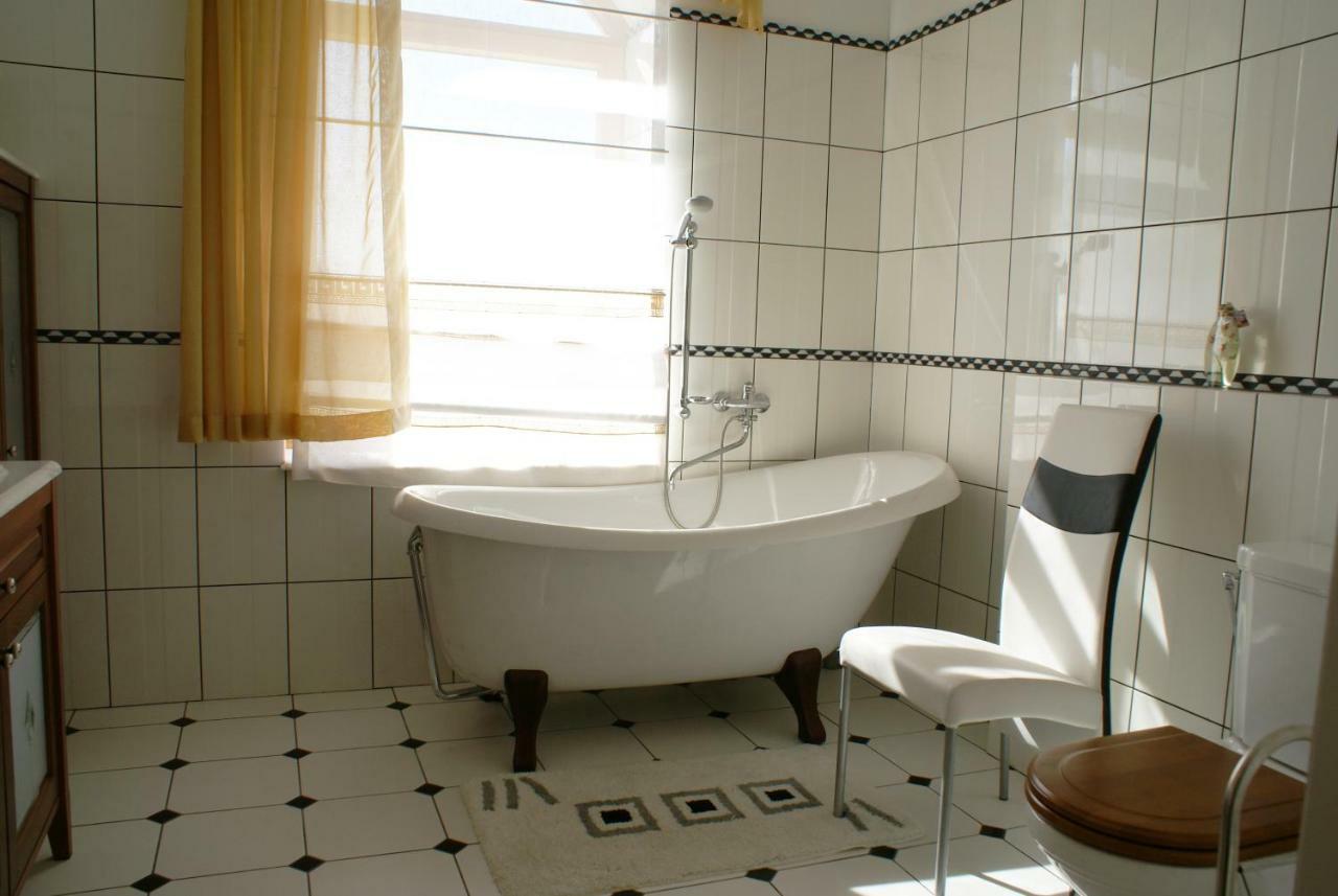 Spacious Rooms In Peaceful Jelgava Area Exterior foto